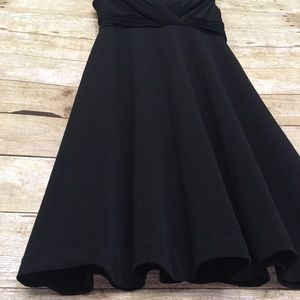 White House Black Market 00